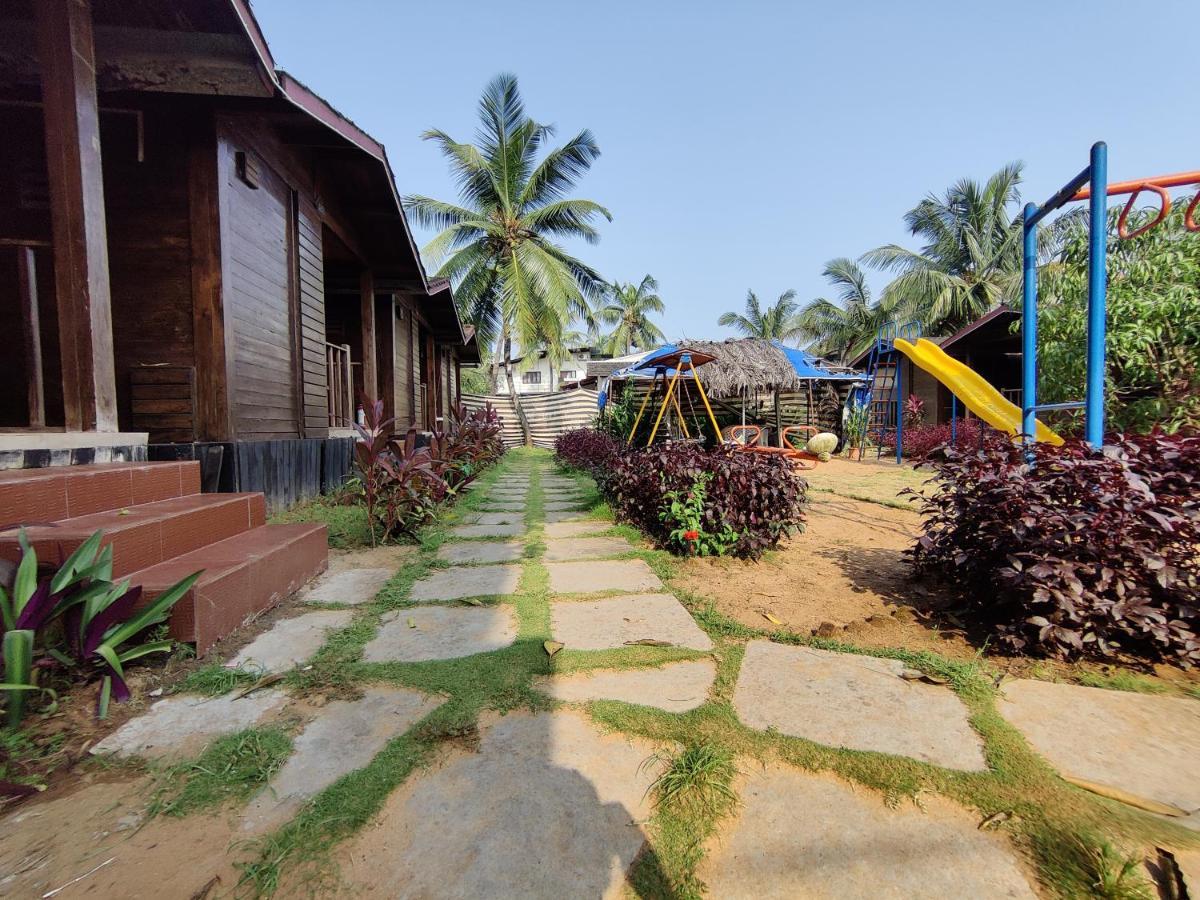 Beach Cottages - Pousada Donaciana Baga Exterior foto