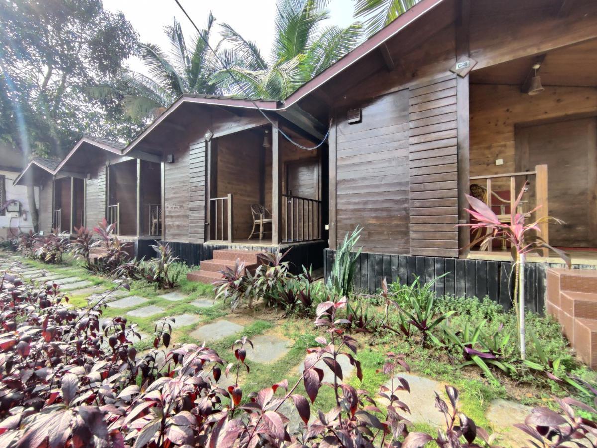 Beach Cottages - Pousada Donaciana Baga Exterior foto